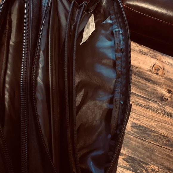 New Microsoft Laptop Messenger bag - Picture 4 of 6